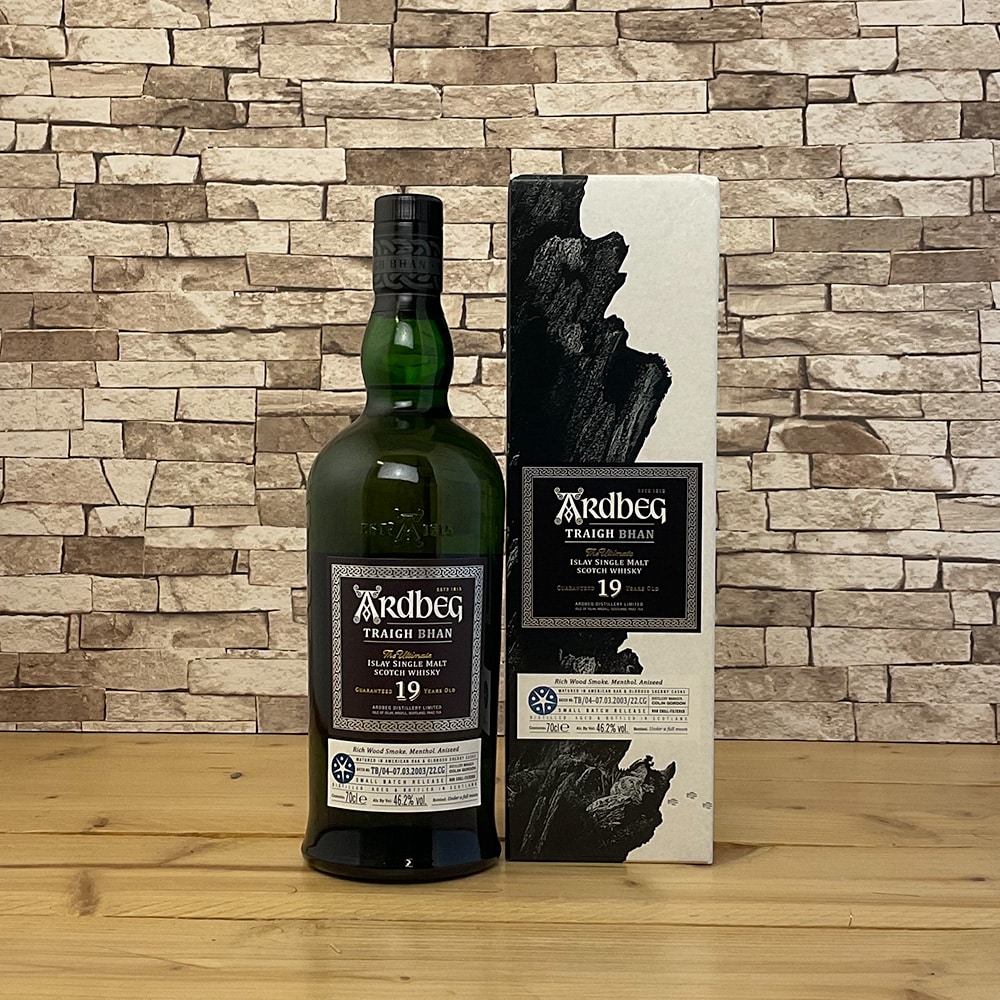 Ardbeg-Traigh-Bhan-19y im Whisky Adventskranz vom whisky & cigar salon