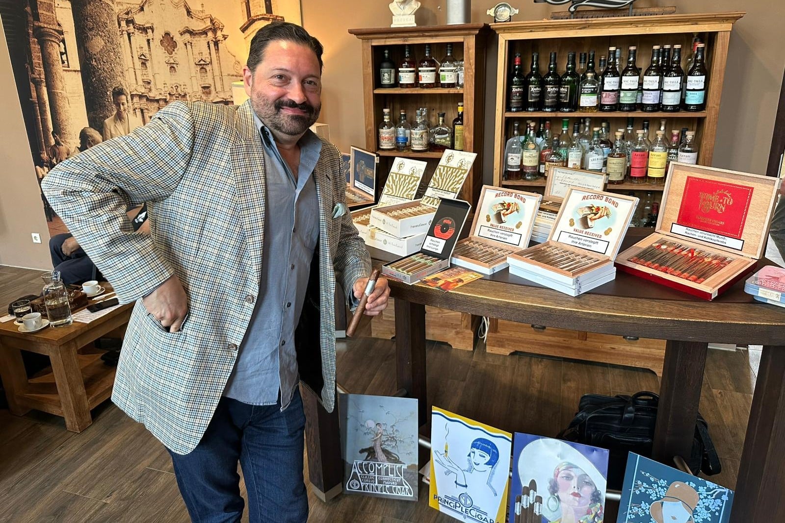 Darren Cioffi präsentiert seine Principle Cigars im whisky & cigar salon