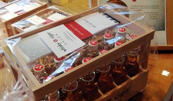 Adventskalender_fertig-verpackt_web Whisky Adventskalender 2020