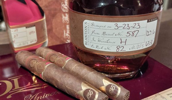 Han's Pairing Empfehlung: Oliva Serie V Real mit Blanton's Bourbon