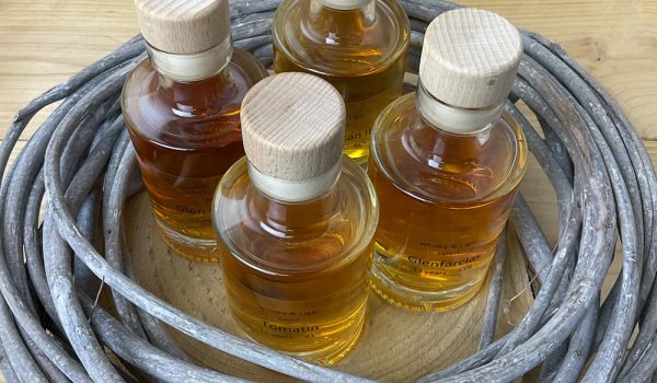 Whisky Adventskranz 2022 vom whisky & cigar salon